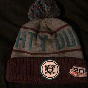 Mitchell & Ness Might Duck Beanie